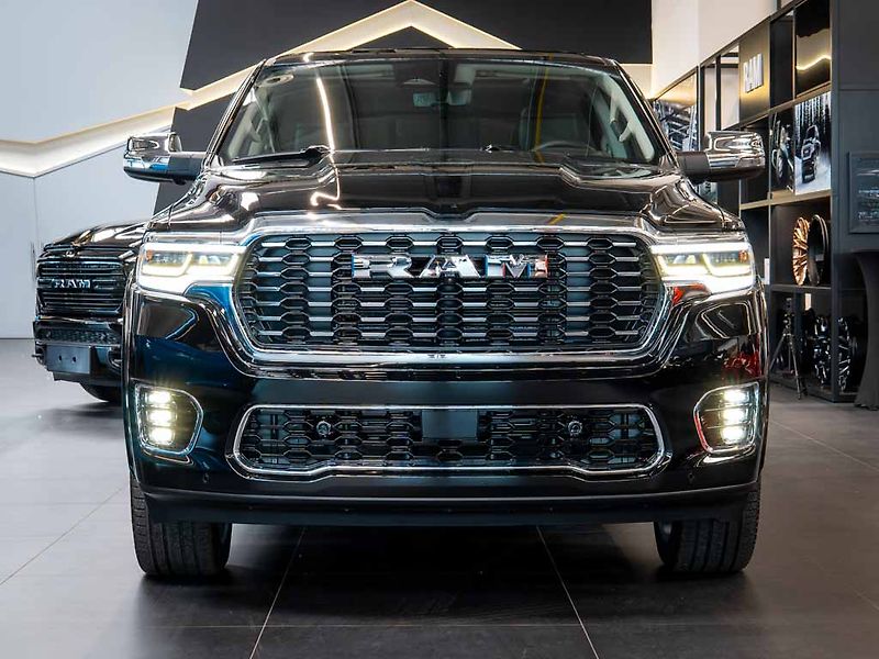 Dodge RAM (2026) 3.0 Tungsten, masážní sedadla - fotka 13 z 50