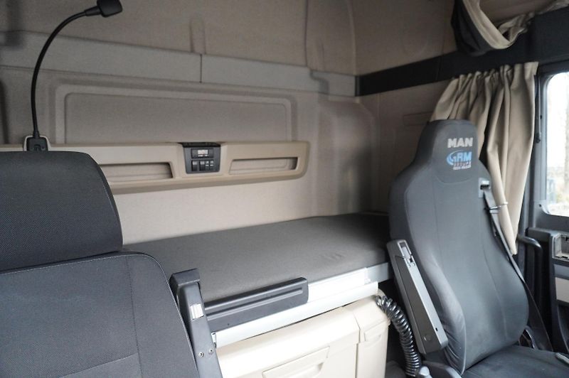 MAN TGS (2020) 18.470 4X2 BL / 18 EPAL box - fotka 16 z 18