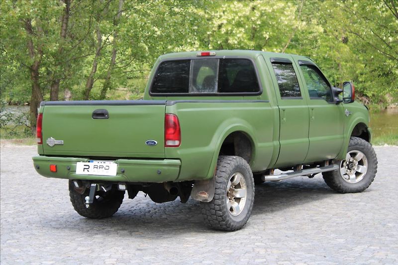 Ford F-250 6.0L TD V8/SUPER-DUTY/H.DAVIDS - fotka 2 z 43