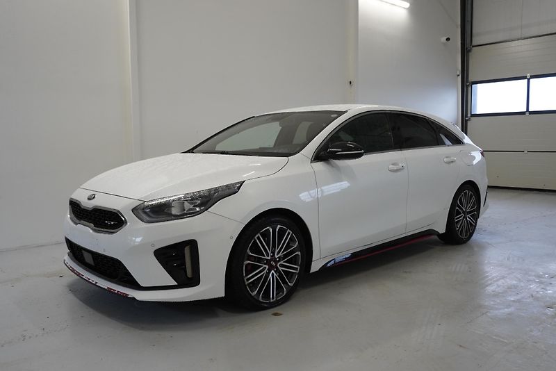 Kia ProCeed 1.6 T-GDI 150kW GT-LINE AUT - fotografie inzerátu