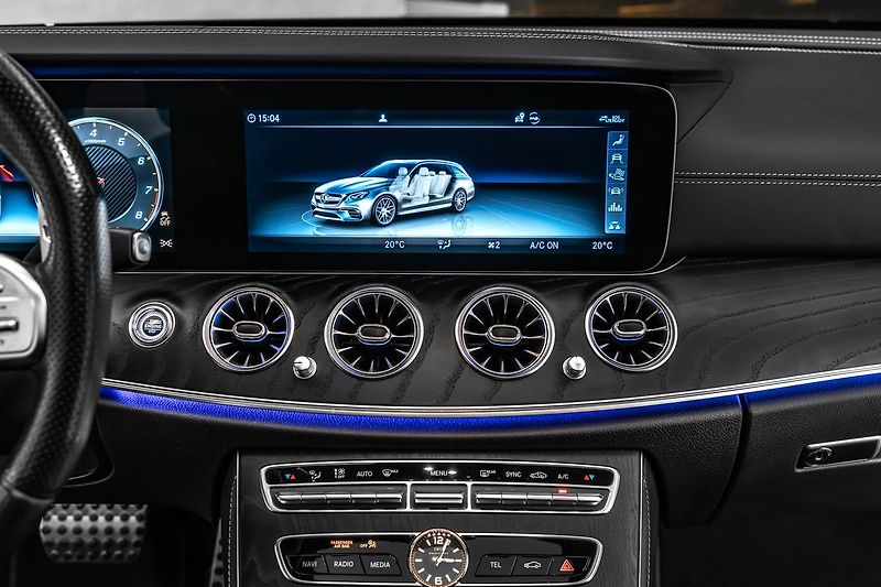 Mercedes-Benz Třídy E Brabus 700PS - fotka 18 z 28