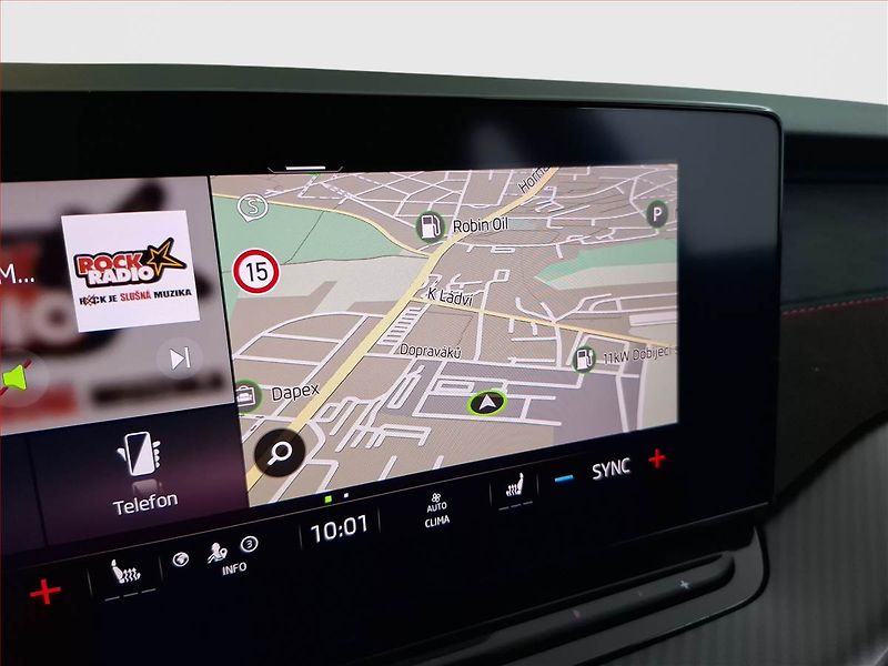 Škoda Octavia (2022) RS 2.0 TSI - fotka 15 z 23