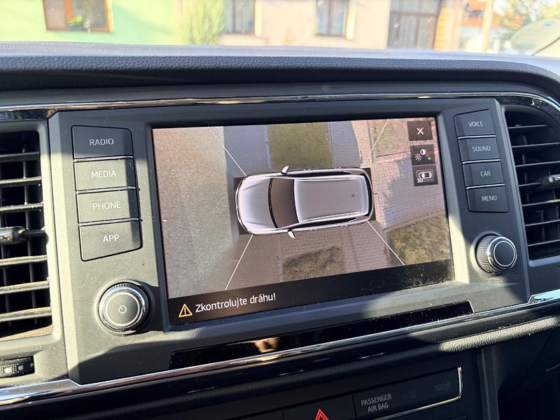 Seat Ateca 1.4TSI 110KW TAŽNÉ 360 KAMERY - fotka 40 z 53