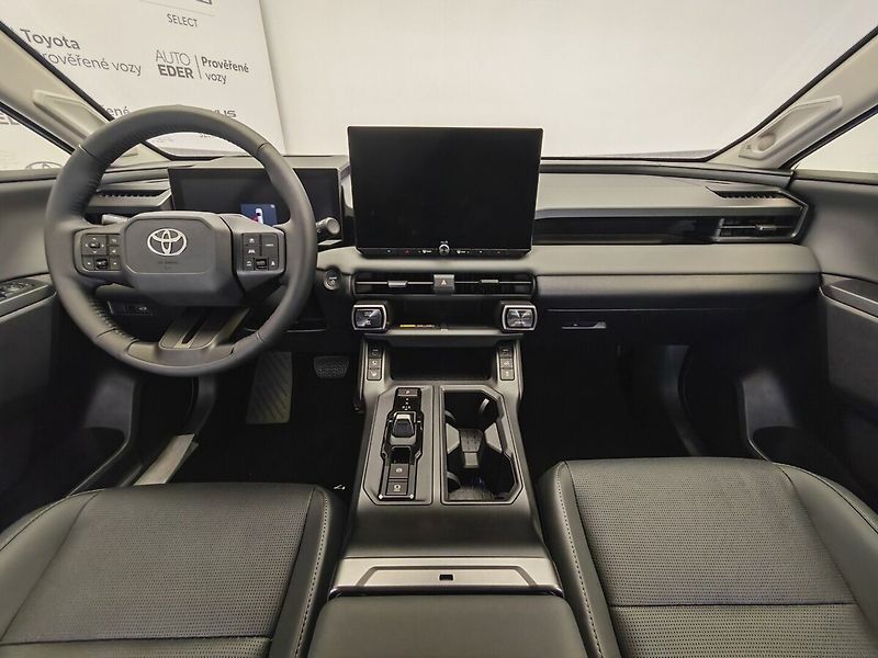 Toyota RAV4 2.5 HEV 4x4 Executive - fotka 11 z 42