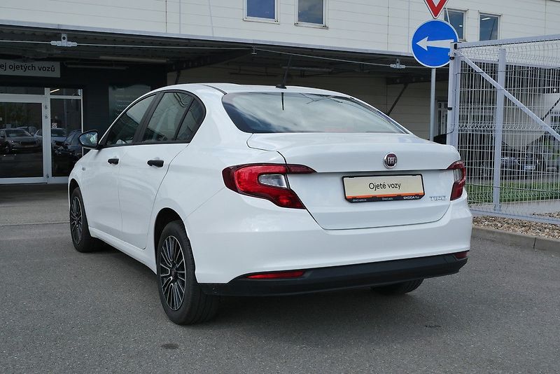Fiat Tipo - fotka 4 z 6
