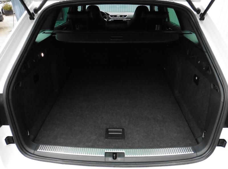 Škoda Superb III Combi 1,8TSi Sport Line - fotka 8 z 16