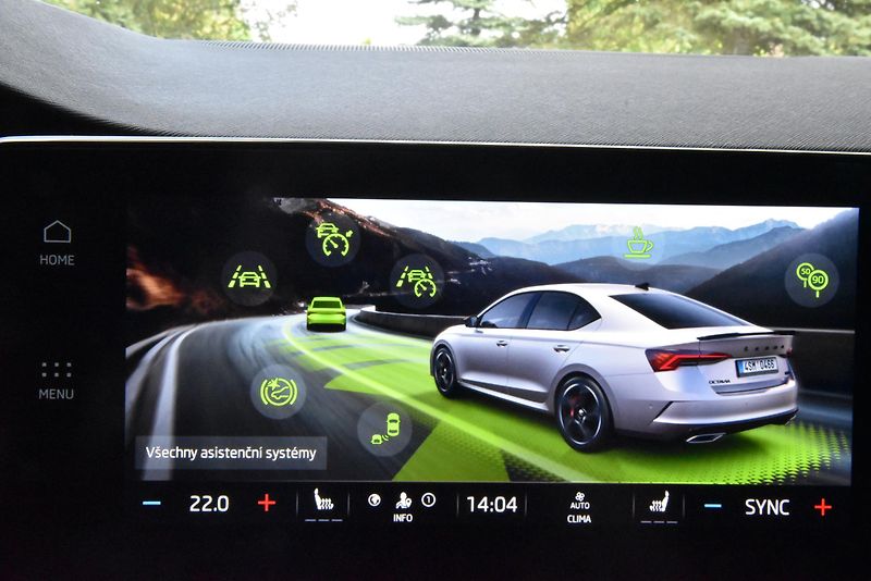 Škoda Octavia RS 2.0 TDI 147 kW DSG 4X4, ČR - fotka 31 z 50