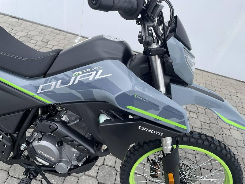 CFMOTO (2026) 250 Dual Sport EU5+ - fotka 4 z 12