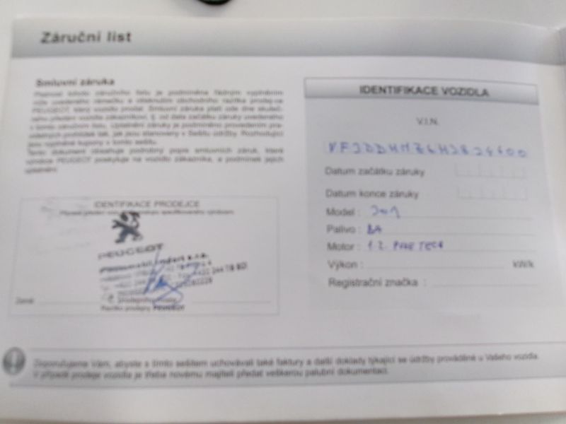 Peugeot 301 1.2 Puretech - fotka 19 z 22