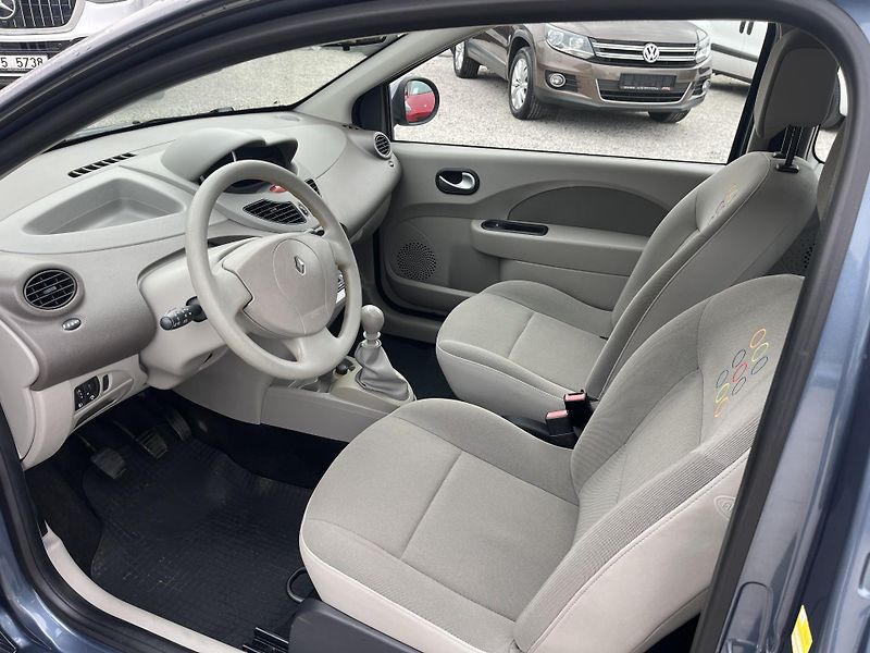 Renault Twingo (2009) 1.2i 56kw 1.Majitel - fotka 11 z 20