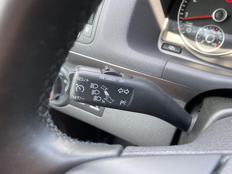 Volkswagen Touran 1.2 TSI 77kW-CLIMATRONIC-NAVI - fotka 18 z 41