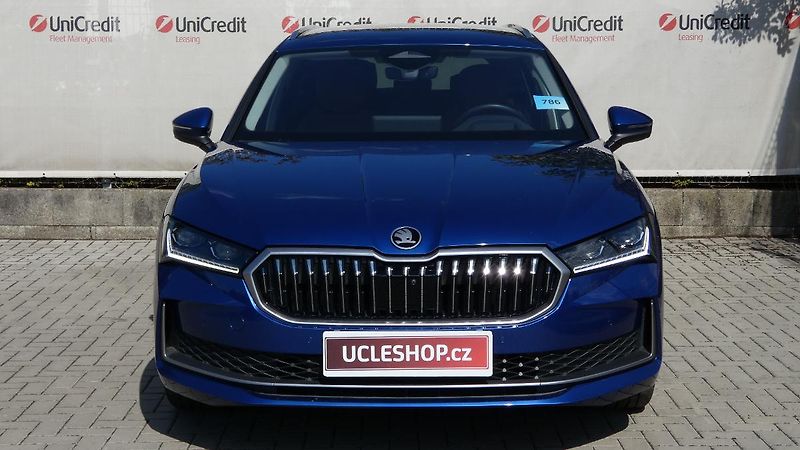 Škoda Superb 2.0 TDI 142kW 4x4 L&K Combi DS - fotka 2 z 27