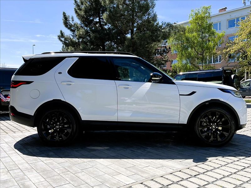 Land Rover Discovery 3,0 D250 S AWD - fotka 9 z 29