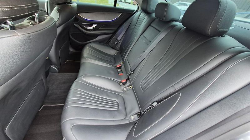 Mercedes-Benz CLS 2,9 400d AMG Line 4MATIC ČR360 - fotka 10 z 26