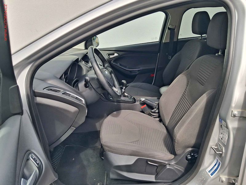 Ford Focus (2016) 1.5TDCI, ČR, servis.kniha, AC - fotka 9 z 18