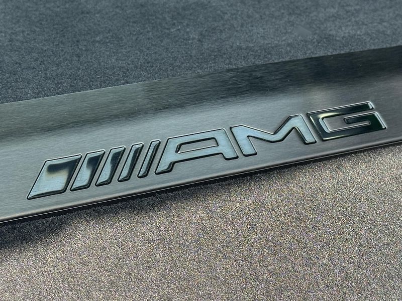 Mercedes-Benz AMG GT (2017) R 4.0 V8 430kW, Carbon Ceramic - fotka 52 z 61