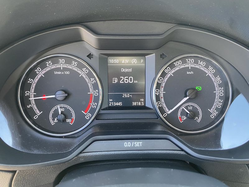 Škoda Octavia 1.6TDi 115PS DSG DPH REZERVACE - fotka 148 z 154