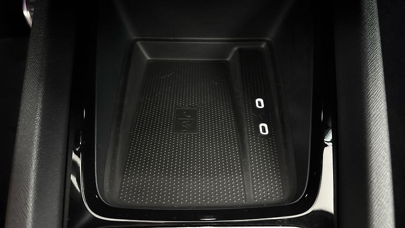 Škoda Octavia 2.0 TDI Style Combi - fotka 24 z 29