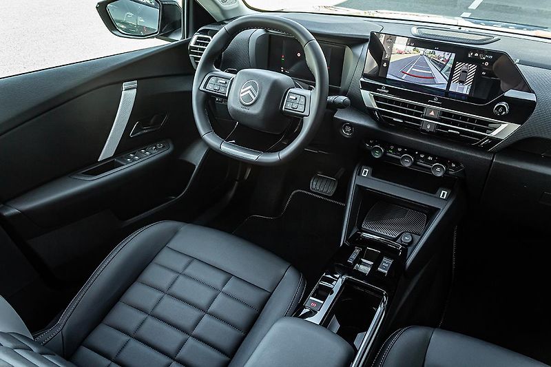 Citroën C4 1,2 MAX 130k Automat + ZIMA - fotka 8 z 18