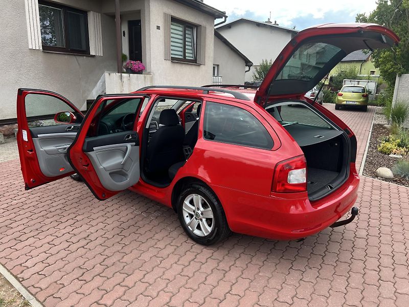 Škoda Octavia 1.2TSI 77KW,EDITION,TZ,ALU,ESP - fotka 27 z 47