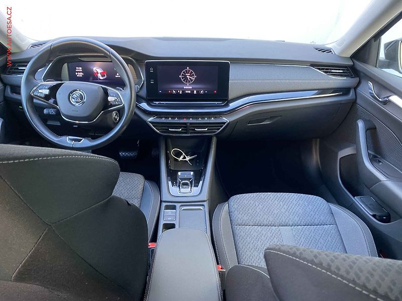 Škoda Octavia (2023) 2.0 TDi, 1.maj,ČR, Style - fotka 8 z 19