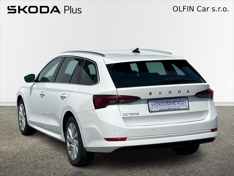Škoda Octavia 2,0 TDi 85 kW 7DSG STYLE  IV. - fotka 8 z 27
