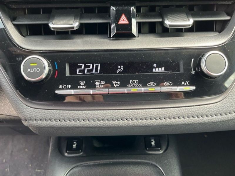 Toyota Corolla 1.6Ti,223kW,VERZE GR-FOUR,1MAJ - fotka 11 z 14