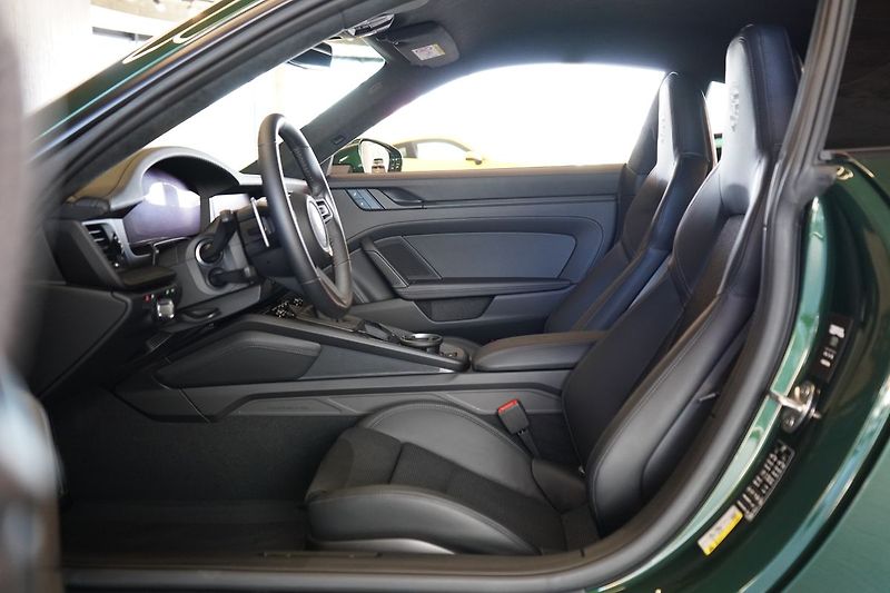 Porsche 911 GT3 Touring,Chrono, Lift, Bose - fotka 18 z 50