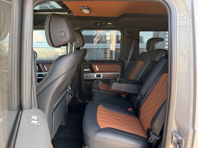 Mercedes-Benz Třídy G 63 AMG MANUFAKTUR, SUPERIOR - fotka 14 z 44