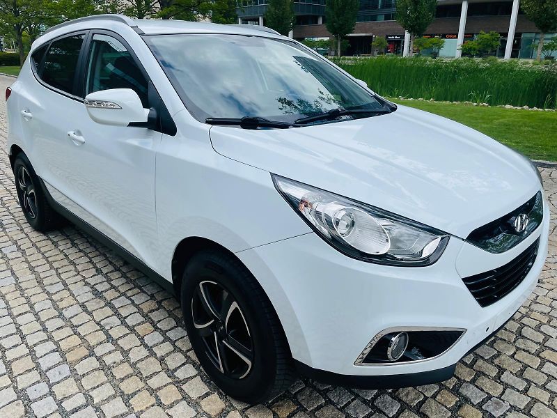 Hyundai ix35 2.0i 4x4 1MAJIITEL KAMER TAŽNÉ - fotka 8 z 46