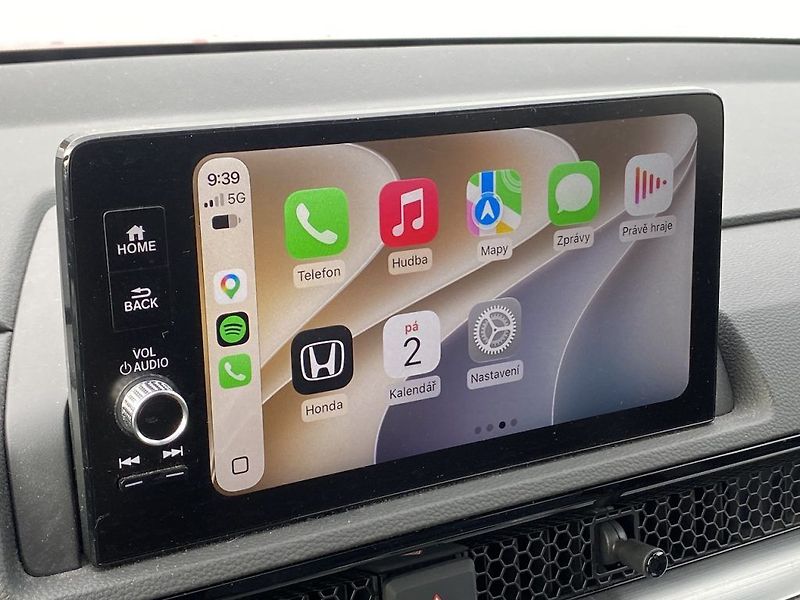 Honda CR-V 2.0e:HEV, ČR, 4x4, panorama - fotka 14 z 23