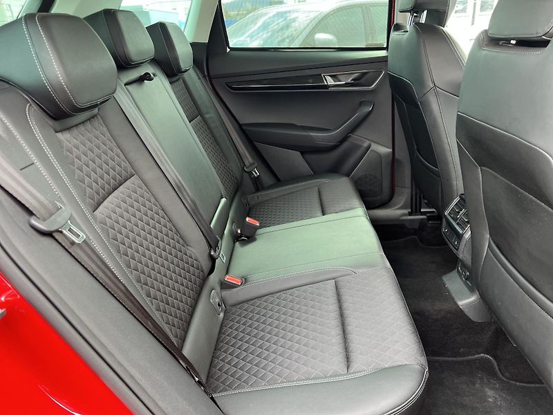 Škoda Karoq Style+ 1.5TSi 110kw PŮVOD ČR - fotka 34 z 46