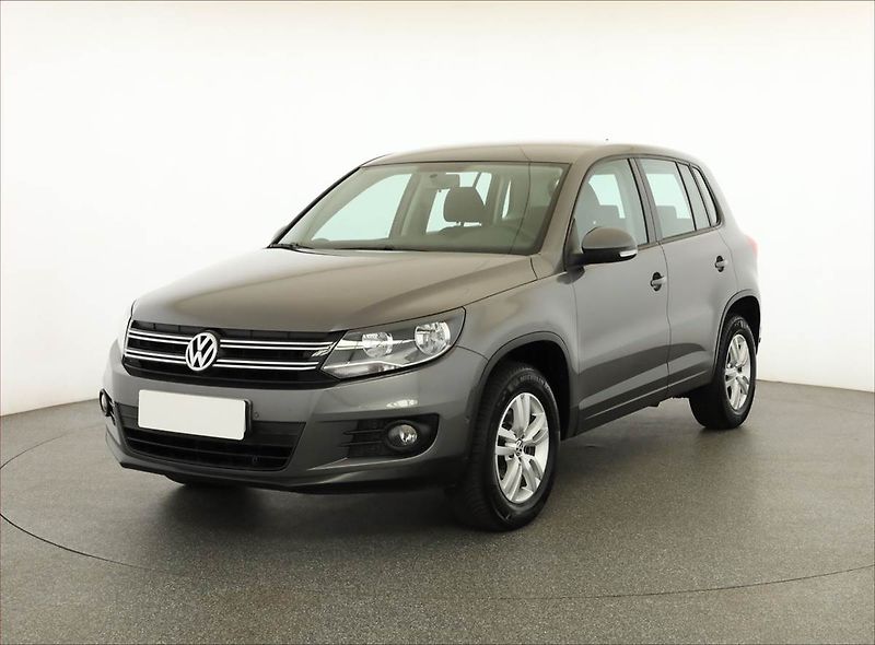 Volkswagen Tiguan (2012) 1.4 TSI, Serv.kniha - fotka 2 z 17