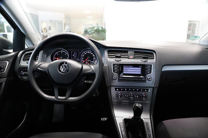 Volkswagen Golf Variant (2016) 1.6TDI 4x4 TOP STAV VW - fotka 12 z 24