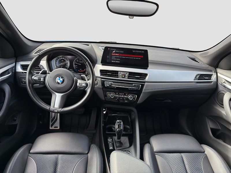 BMW X1 xDrive20i - fotka 4 z 21