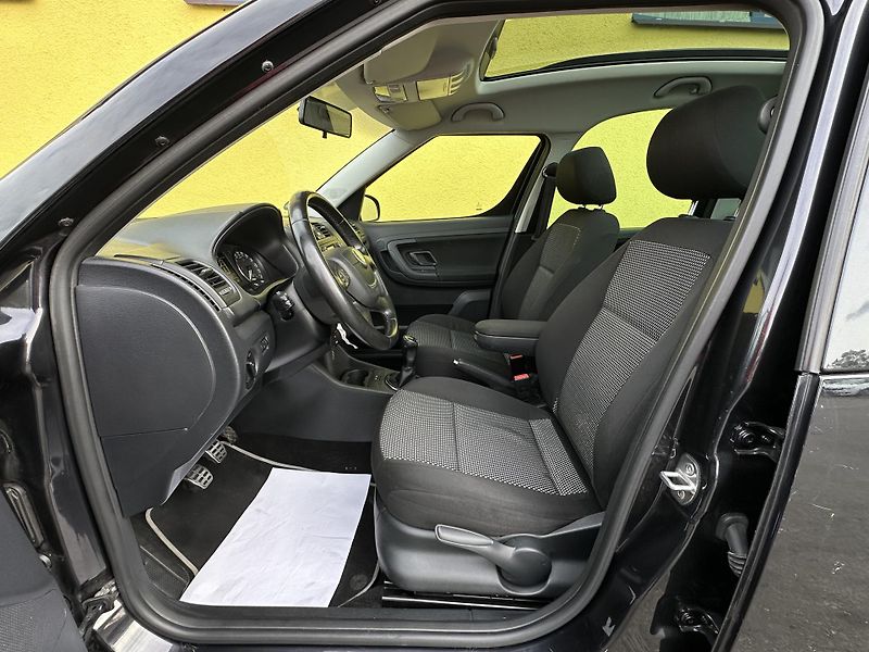 Škoda Roomster (2010) SCOUT 1.6TDI/77kW * 2.Maj. - fotka 8 z 27