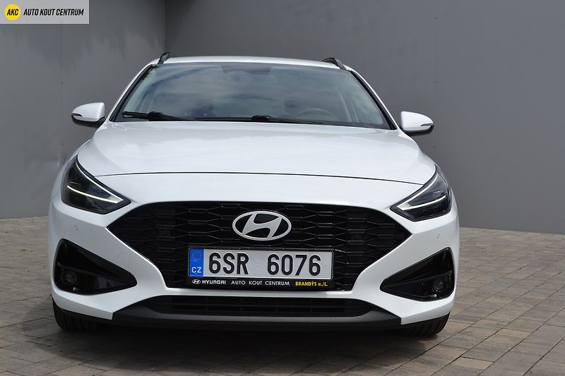 Hyundai i30 WG 1,5I MT SMART FAMILY NAVI - fotka 47 z 47