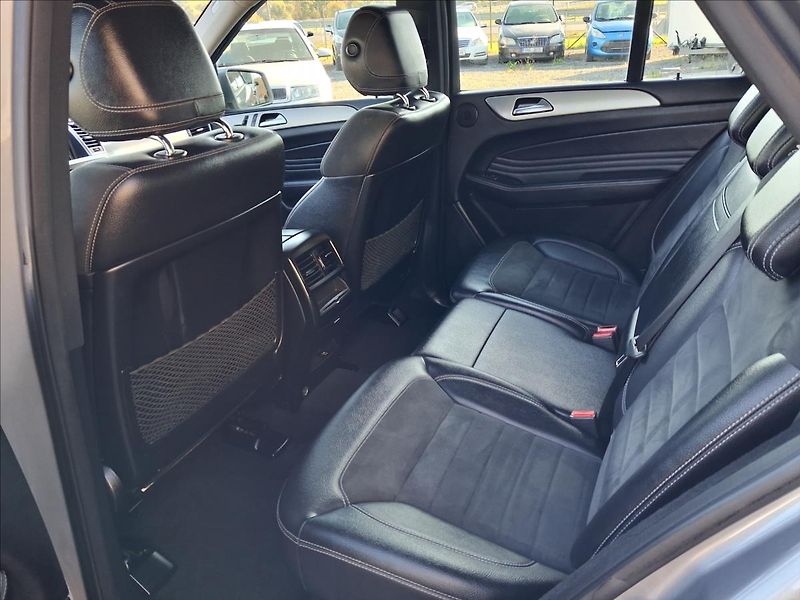 Mercedes-Benz Třídy M 2,1 ML 250,150kw - fotka 9 z 16