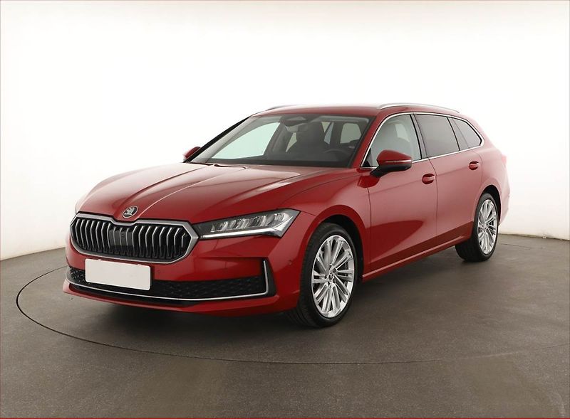 Škoda Superb (2024) Selection 1.5 TSI mHEV - fotka 2 z 21