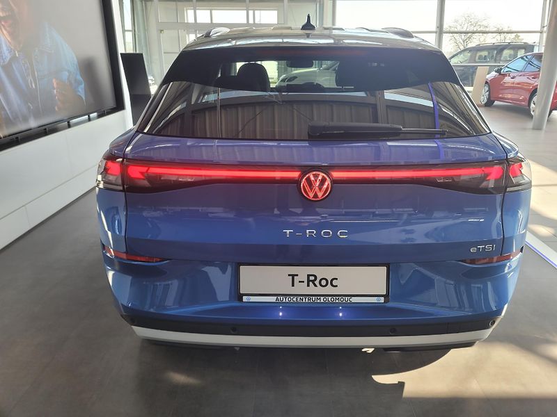 Volkswagen T-Roc (2026) NOVÝ MODEL 2026 - fotka 7 z 10