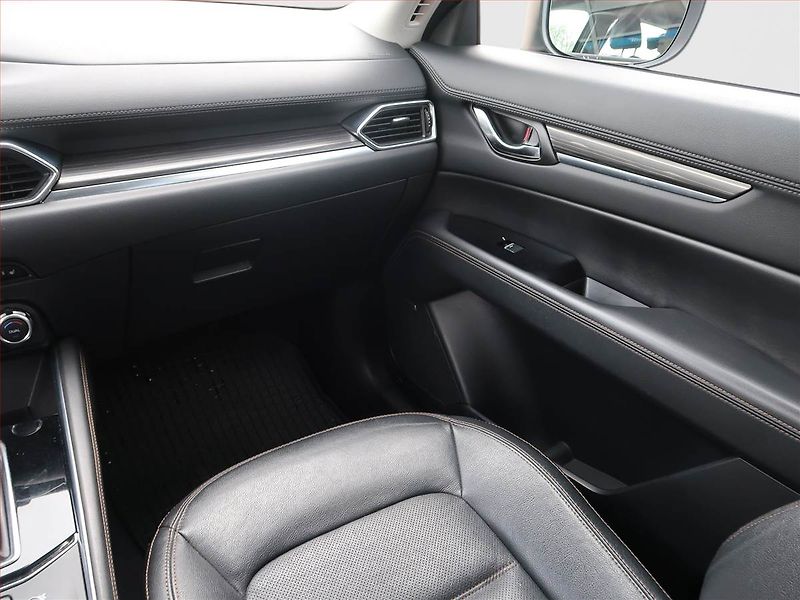 Mazda CX-5 (2017) Attraction 2.2 Skyactiv-D - fotka 8 z 20