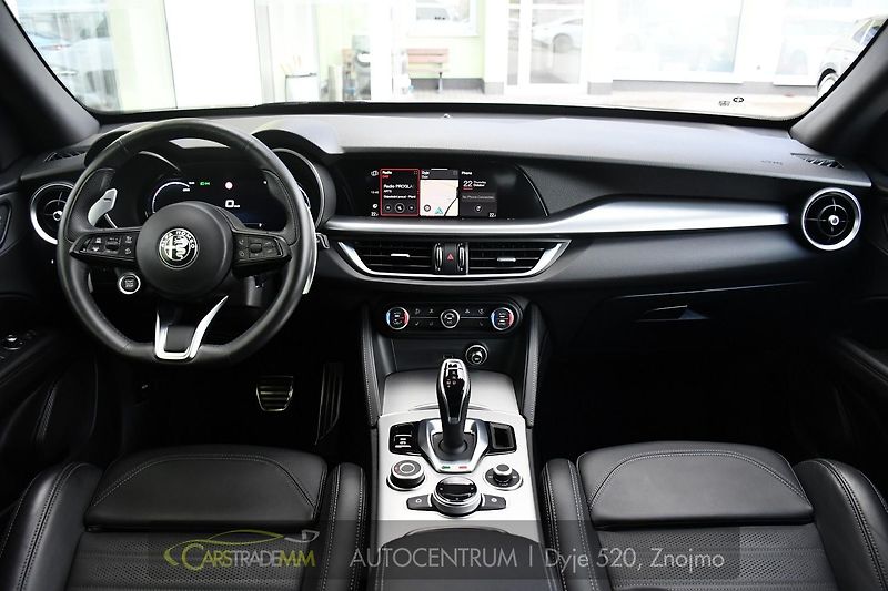 Alfa Romeo Stelvio 2,2D 154kW VELOCE AT8-Q4  - fotka 19 z 53