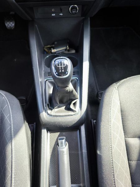 Škoda Fabia III 1,4TDI 66kW STYLE Com.1Maj - fotka 32 z 63