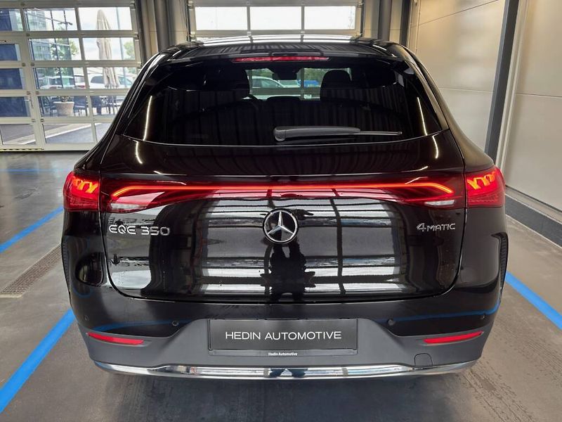 Mercedes-Benz EQE (2025) 350 4MATIC SUV - fotka 4 z 6