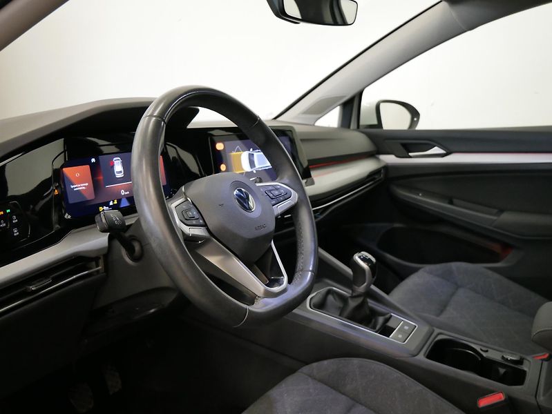 Volkswagen Golf - fotka 14 z 25
