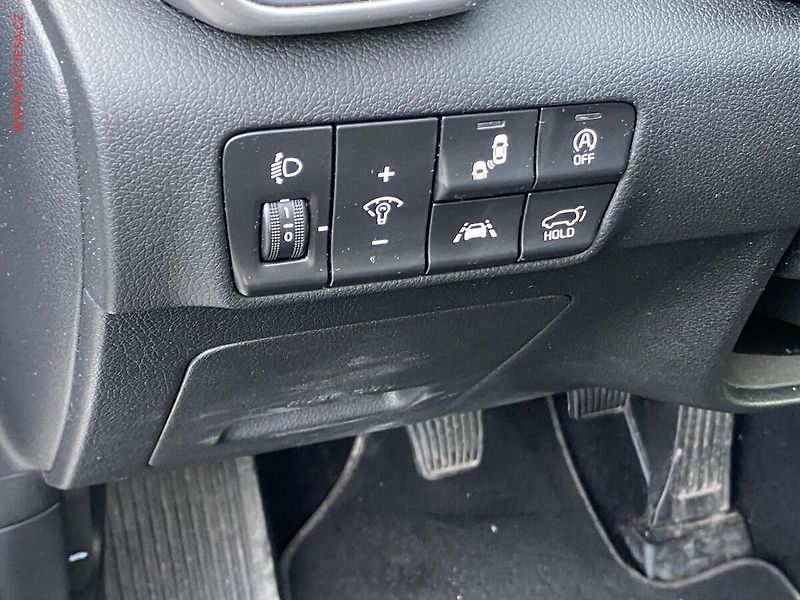 Kia Sportage (2019) 1.6 CRDi 4WD, Spirit, LED - fotka 12 z 17