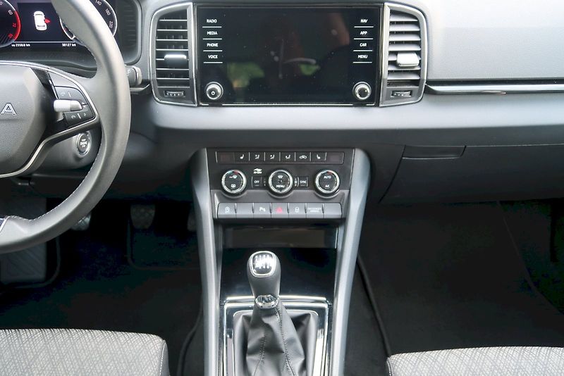 Škoda Karoq (2025) Top Selection 1.5 TSI 110 kW - fotka 22 z 28