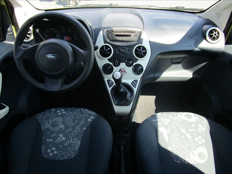 Ford Ka 1.2i Trend, Klima - fotka 7 z 34