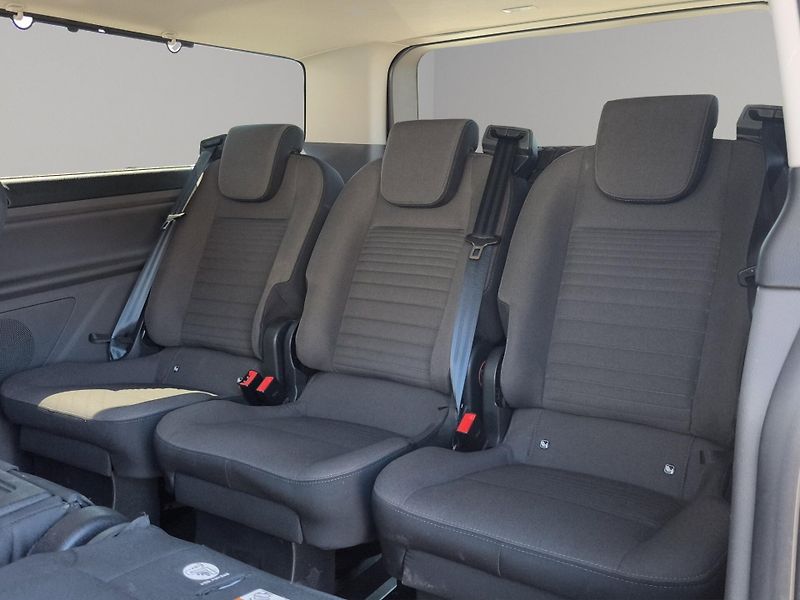 Ford Tourneo Custom (2019) L2 TITANIUM 2.0 EcoBlue 136kW, - fotka 24 z 26