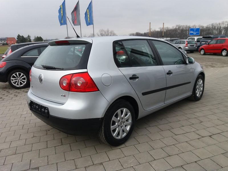 Volkswagen Golf 1.4TSi,103kW,DSG,DIG.KLIMA!! - fotka 4 z 21